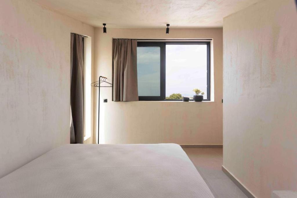 Pnoes Luxury Suites 帕利乌里翁 外观 照片