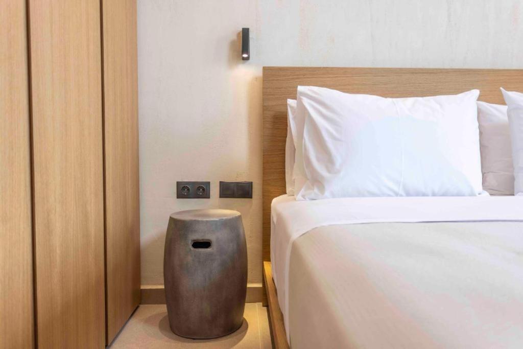 Pnoes Luxury Suites 帕利乌里翁 外观 照片