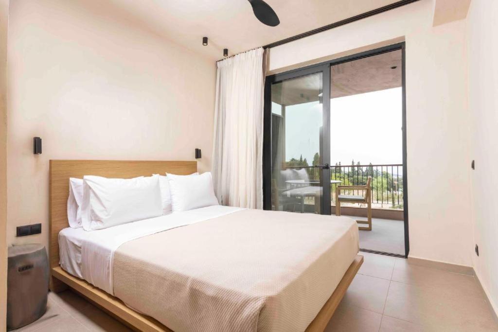 Pnoes Luxury Suites 帕利乌里翁 外观 照片